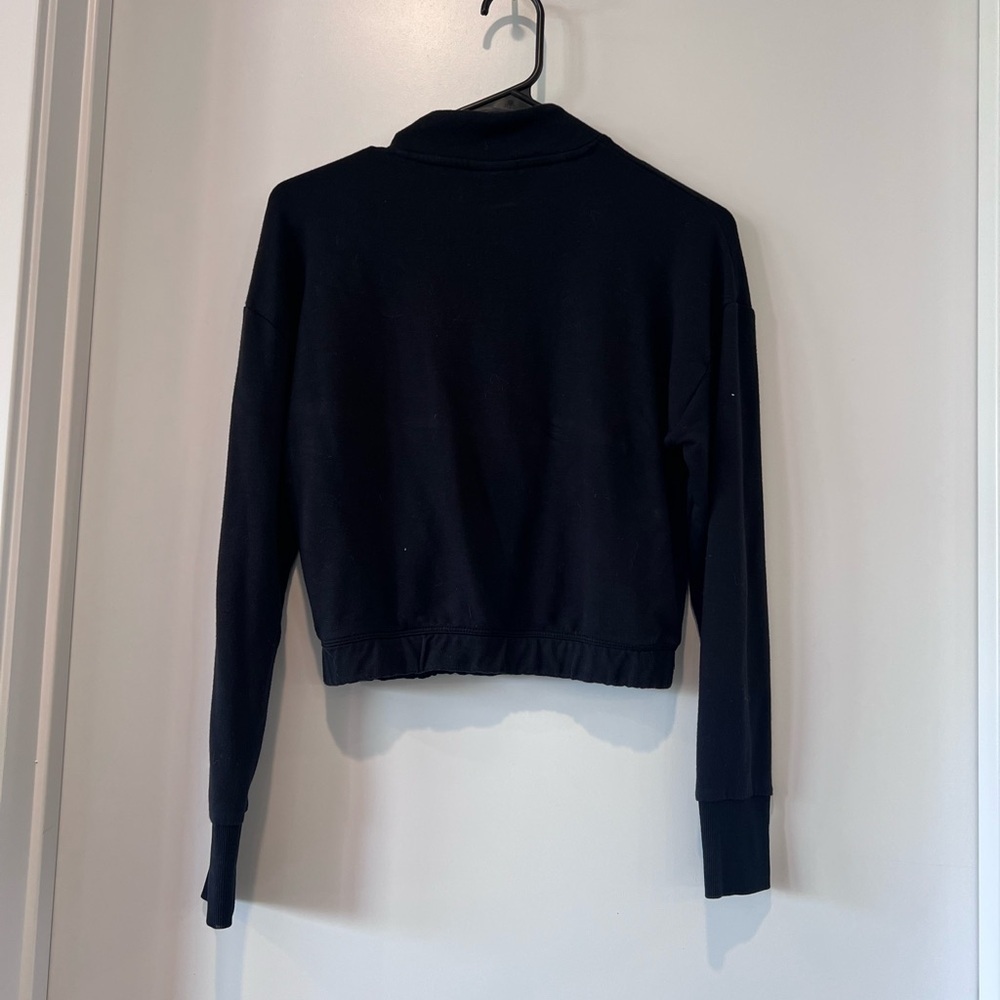 Women’s Gymshark Sweatshirt - Picture 4 of 4